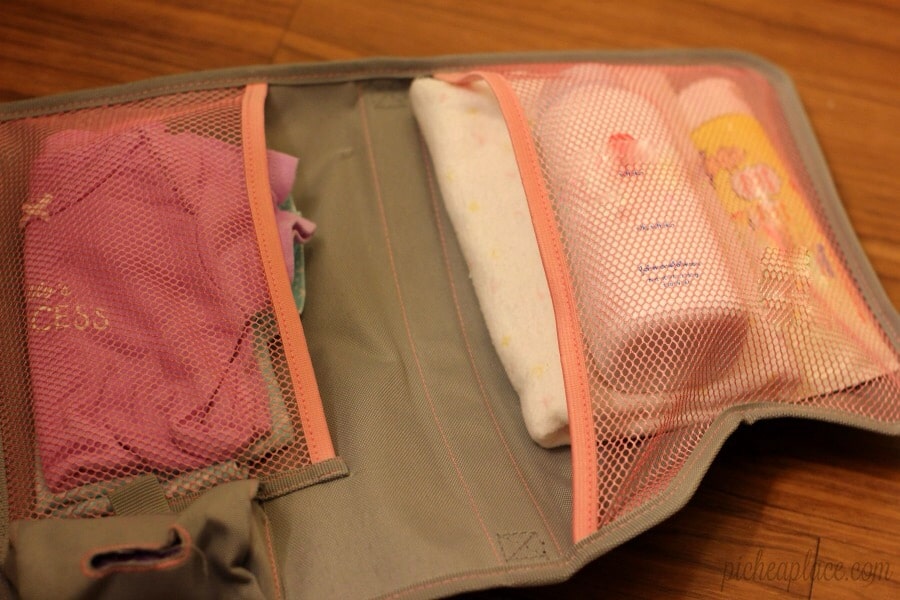 Moms on-the-go know the importance of being prepared for ANYTHING, and that includes diaper changes in the car. Check out this easy tutorial for putting together a diaper changing station for your car, and always be prepared!