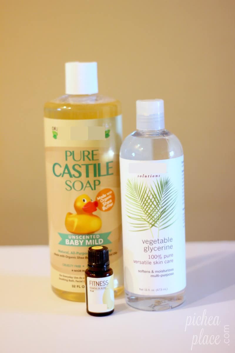 DIY Bubble Bath Recipe with Essential Oils