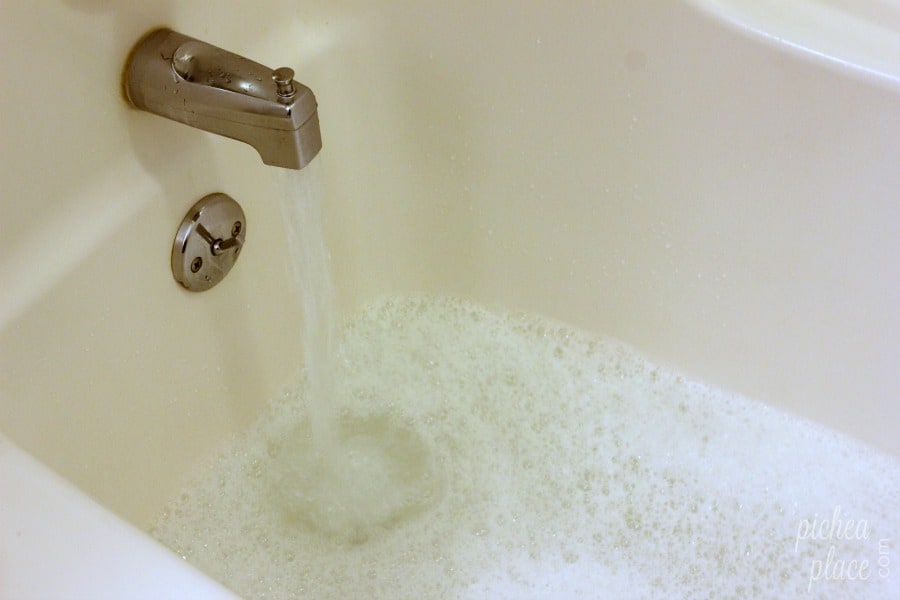 DIY Bubble Bath Recipe with Essential Oils