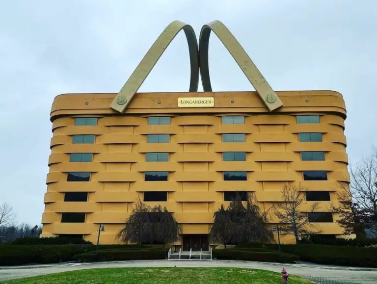 16 Weirdest Buildings in the U.S. to Discover
