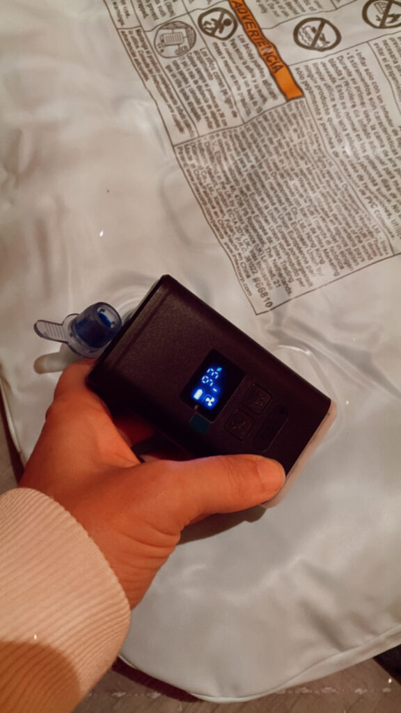 handheld rechargeable inflator for air mattress